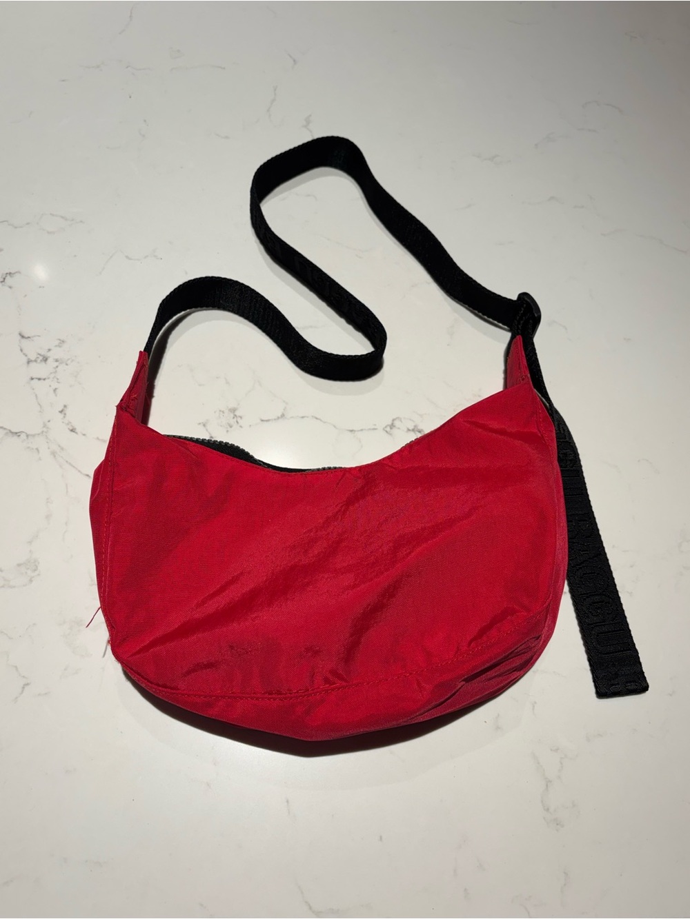 BAGGU Crescent Small Red Crossbody Bag with Black Strap